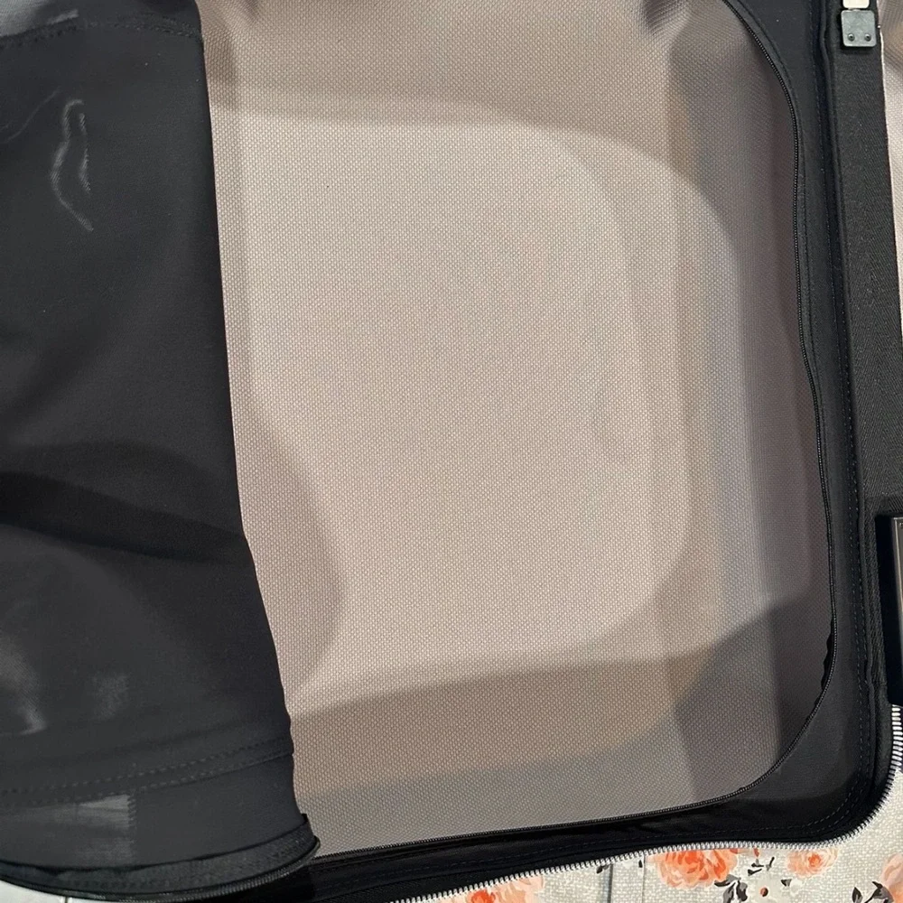 Horizon 55 Louis Vuitton luggage